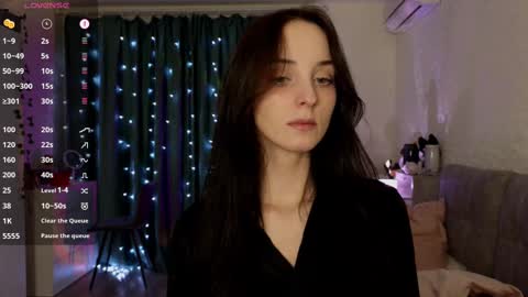 Snapshot of golden_bag chatting on 11, 3, 2025 Jess online show from 11, 3, 2025