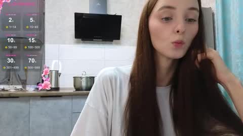 Snapshot of golden_bag chatting on 11, 9, 2025 Jess online show from 11, 9, 2025
