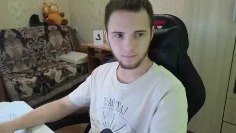 Snapshot of golden_boyyy21 chatting on 23, 6, 2026 Golden boyyy21 online show from 23, 6, 2026