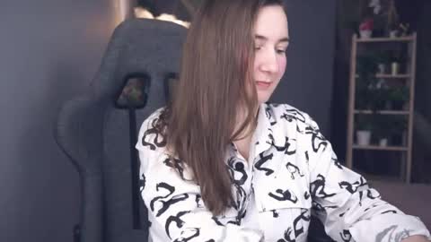 Snapshot of golden_dragones chatting on 1, 5, 2026 Gloria online show from 1, 5, 2026