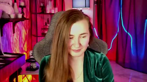 Snapshot of golden_dragones chatting on 9, 5, 2026 Gloria online show from 9, 5, 2026