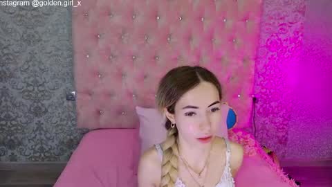 Snapshot of golden_girl__ chatting on 8, 5, 2026 golden girl online show from 8, 5, 2026