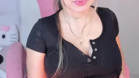 golden_issy online show from 25, 4, 2026