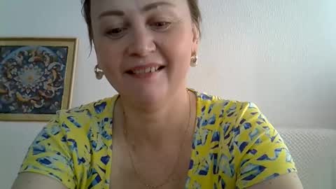 Snapshot of golden_kessie chatting on 19, 5, 2026 golden_kessie online show from 19, 5, 2026