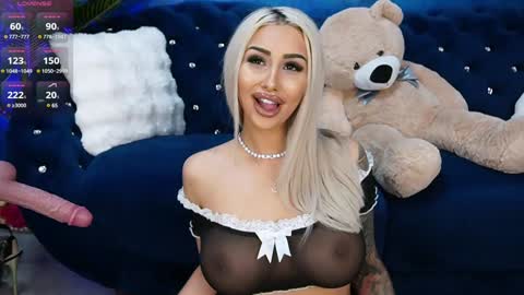 GoldenAmberX online show from 12, 1, 2025