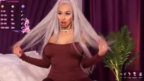 GoldenAmberX online show from 9, 3, 2025