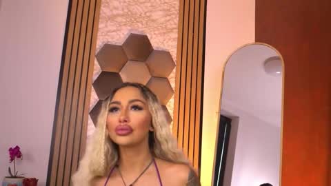 Snapshot of goldenamberx chatting on 13, 2, 2026 GoldenAmberX online show from 13, 2, 2026