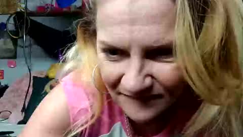 goldendoll1704 online show from 15, 2, 2026