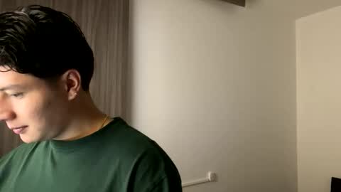 goldenknight33 online show from 18, 9, 2025