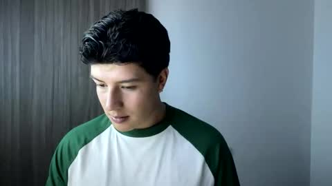 goldenknight33 online show from 11, 10, 2025