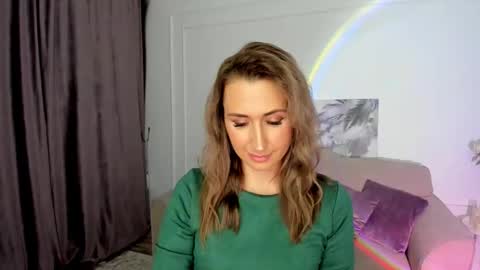 Olivia online show from 19, 11, 2025