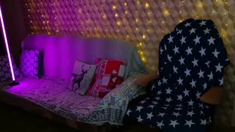 Snapshot of goldiehoshie chatting on 7, 1, 2025 goldiehoshie online show from 7, 1, 2025