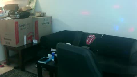 Snapshot of goldyguy011 chatting on 25, 4, 2026 goldyguy011 online show from 25, 4, 2026
