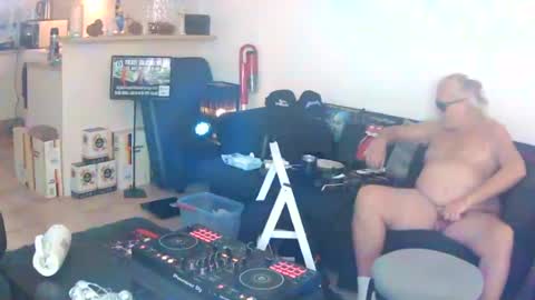 Snapshot of goldyguy011 chatting on 23, 7, 2026 goldyguy011 online show from 23, 7, 2026