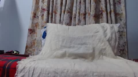 Snapshot of gollfather97 chatting on 27, 1, 2025 julin Andrs online show from 27, 1, 2025