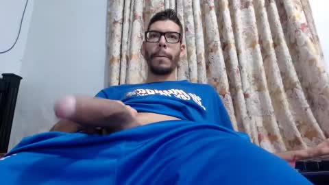 Snapshot of gollfather97 chatting on 19, 2, 2025 julin Andrs online show from 19, 2, 2025