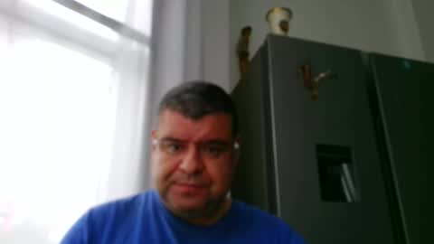 gomezgonz5 online show from 14, 10, 2025