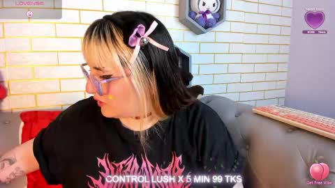Snapshot of gomory_kitty chatting on 18, 5, 2026 gomory_kitty online show from 18, 5, 2026