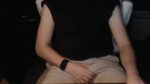 Snapshot of gonejerking chatting on 20, 1, 2025 Nervous online show from 20, 1, 2025