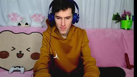 Snapshot of goodboyluca chatting on 4, 5, 2026 Luca online show from 4, 5, 2026