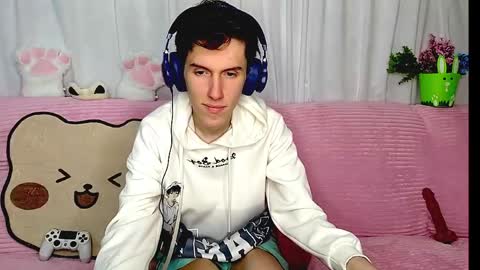 Snapshot of goodboyluca chatting on 7, 5, 2026 Luca online show from 7, 5, 2026