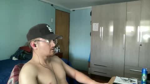 Snapshot of goodfumes chatting on 17, 12, 2025 goodfumes online show from 17, 12, 2025