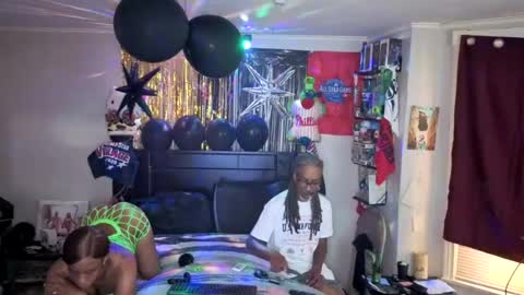 Snapshot of goodietimes1 chatting on 15, 7, 2026 GoodieTimes1 Mrs. Bonnie Mr. Clyde online show from 15, 7, 2026