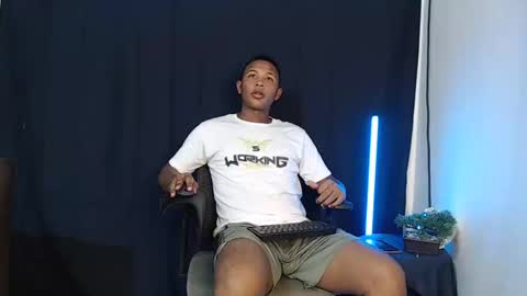 Snapshot of goos_cum chatting on 10, 12, 2024 Goos online show from 10, 12, 2024
