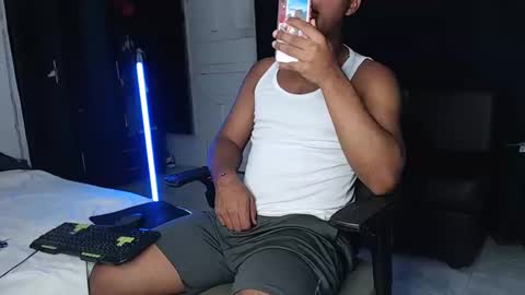 Snapshot of goos_cum chatting on 15, 1, 2025 Goos online show from 15, 1, 2025