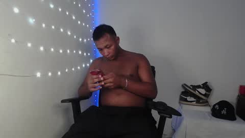 Snapshot of goos_cum chatting on 24, 9, 2025 Goos online show from 24, 9, 2025