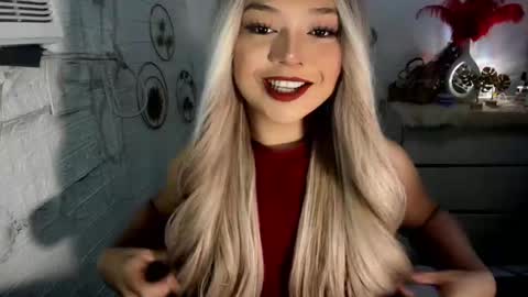 Amanda rose online show from 7, 3, 2025