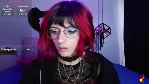 goth_minerva online show from 7, 10, 2025