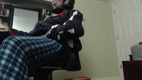 gothchocolate online show from 4, 4, 2026