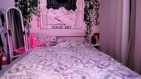    online show from 23, 2, 2025