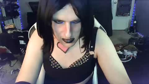 Victoriana online show from 13, 1, 2025