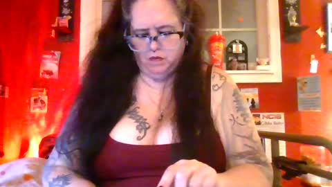 Snapshot of gothickmaiden chatting on 20, 6, 2026 GothickMaiden online show from 20, 6, 2026
