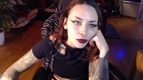 Snapshot of gothstripper chatting on 8, 2, 2025 Hezra online show from 8, 2, 2025