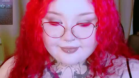 Elina  start 800 pm GMT online show from 18, 12, 2025