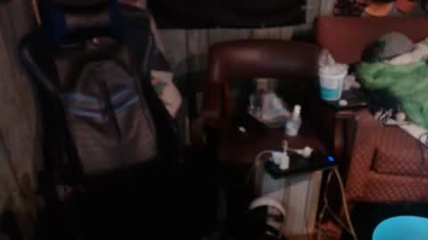 Snapshot of gottapoke25 chatting on 10, 2, 2025 gottapoke25 online show from 10, 2, 2025