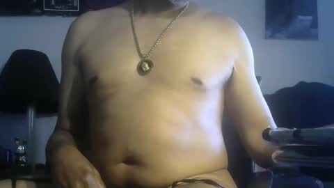 Snapshot of gr8peephole chatting on 4, 6, 2026 gr8peephole online show from 4, 6, 2026
