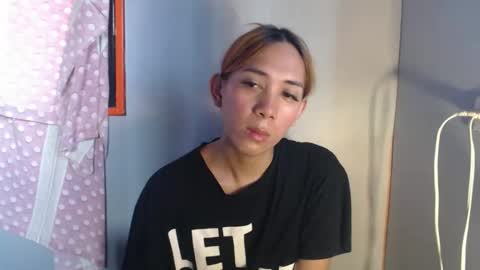 Snapshot of grace_for_youuu chatting on 19, 9, 2025 HoneyGrace online show from 19, 9, 2025