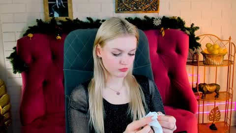 Grace Glamour online show from 30, 12, 2024