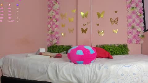 Mi Name is violeta  online show from 28, 2, 2026