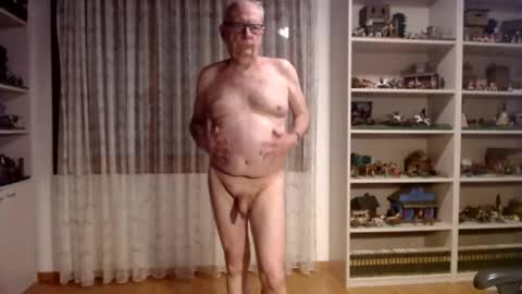 Snapshot of grandpach chatting on 19, 2, 2025 grandpach online show from 19, 2, 2025