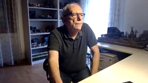 Snapshot of grandpach chatting on 23, 2, 2025 grandpach online show from 23, 2, 2025