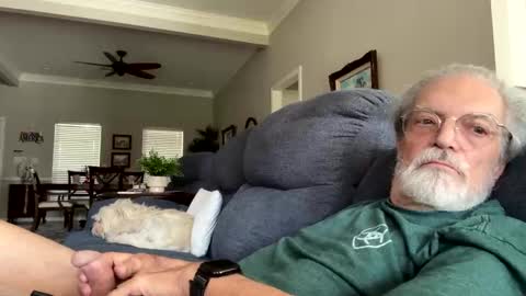 Snapshot of grandpawoody_69 chatting on 10, 6, 2026 grandpawoody_69 online show from 10, 6, 2026