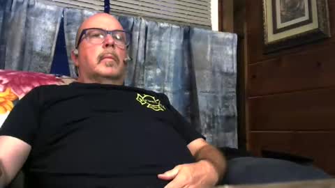 granitebuckeye1969 online show from 18, 10, 2025