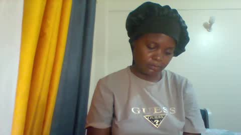 grannylover_ online show from 25, 2, 2025