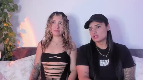 Snapshot of grave_duo chatting on 12, 9, 2025 GRAVE DUO online show from 12, 9, 2025