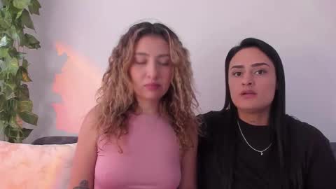 Snapshot of grave_duo chatting on 23, 10, 2025 GRAVE DUO online show from 23, 10, 2025